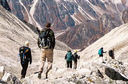 穿越梦幻之境：尼泊尔布恩山小环线徒步之旅