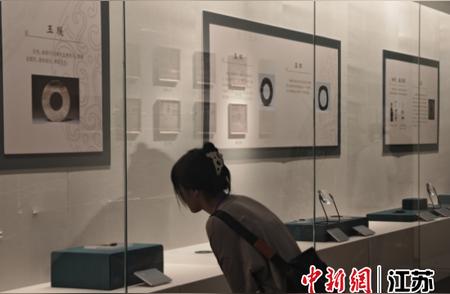 揭秘南阳考古出土的130件玉器精品，江苏无锡盛大展出